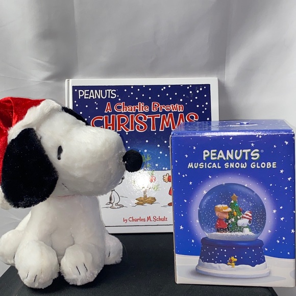 Peanuts Holiday Peanuts A Charlie Brown Christmas Set Book Musical